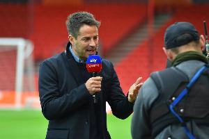 小雷：热刺的表现太差了 若是场拳击比赛 裁判早该叫停了